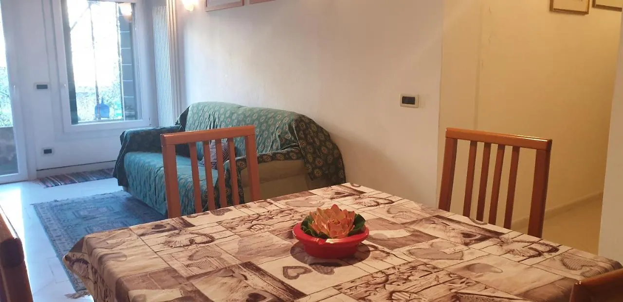 Beatiful Modern Flat Venice Centre With Private Lounge Green Area Relax Apartment